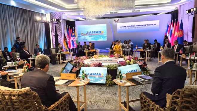 An overview of the ASEAN Foreign Ministers Retreat in Cebu, the Philippines, on January 29. (Photo: VNA)