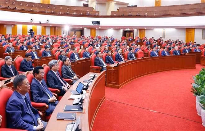 At the closing session of the 12th plenary meeting of the 13th Central Party Committee. (Photo: VNA)
