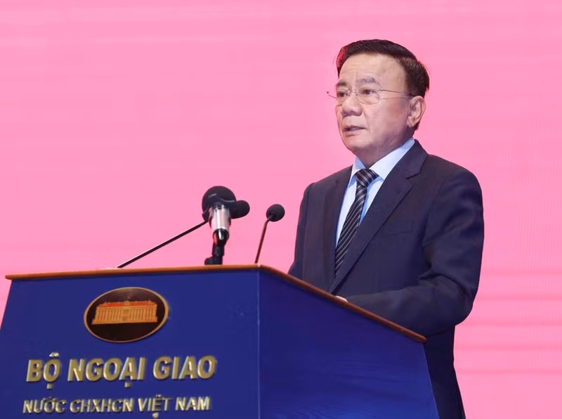 Politburo member and standing member of the Party Central Committee’s Secretariat Tran Cam Tu speaks at the conference (Photo: VNA) 