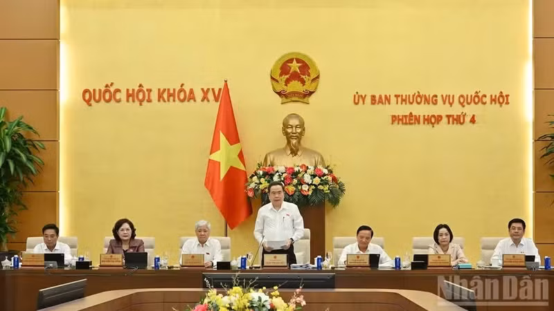 At the NA Standing Committee's session on August 4. (Photo: VNA) 