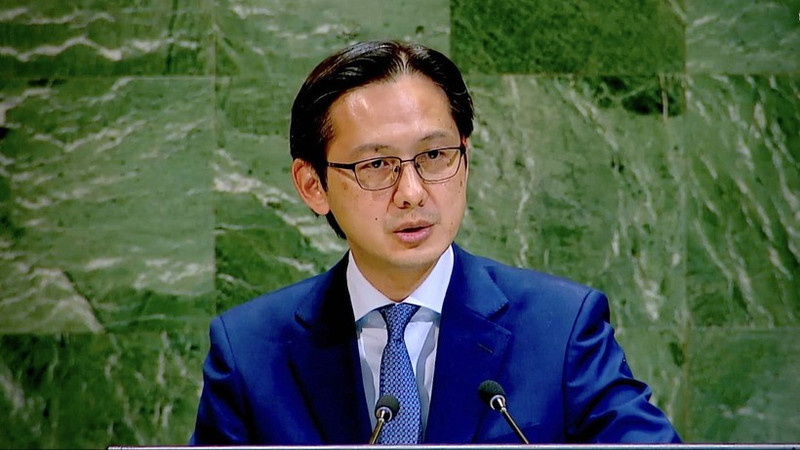 Ambassador Do Hung Viet, Permanent Representative of Viet Nam to the UN, speaks at the annual plenary debate on oceans and the law of the sea held by the 80th session of the UN General Assembly (UNGA 80). (Photo: VNA)