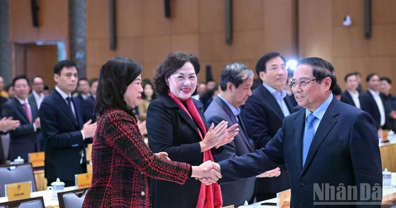 Prime Minister Pham Minh Chinh, who is also Chairman of the Central Council for Emulation and Commendation,