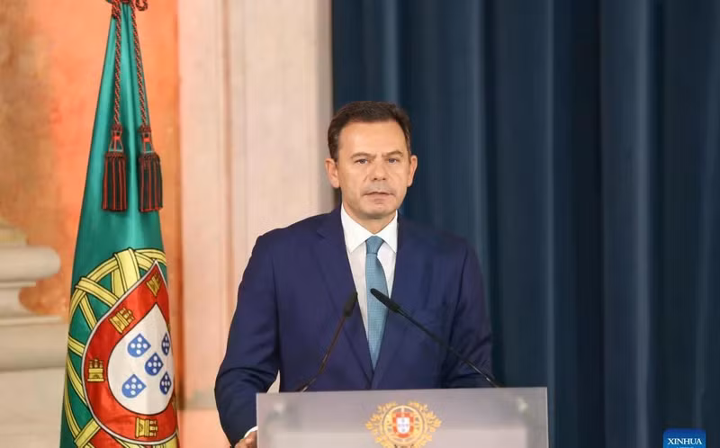 Prime Minister Luis Montenegro delivers a speech at the inauguration ceremony of the new government in Lisbon, Portugal. (Photo: Xinhua)