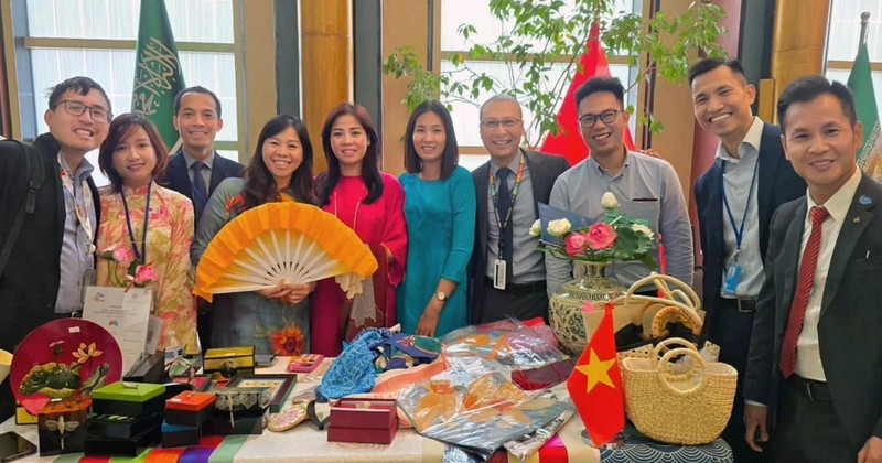 Vietnamese handicrafts showcased at the annual UN International Bazaar in New York. (Photo: VNA) 