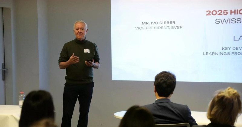Ivo Sieber, former Swiss Ambassador to Viet Nam, speaks at an event in Zurich. (Photo: VNA)