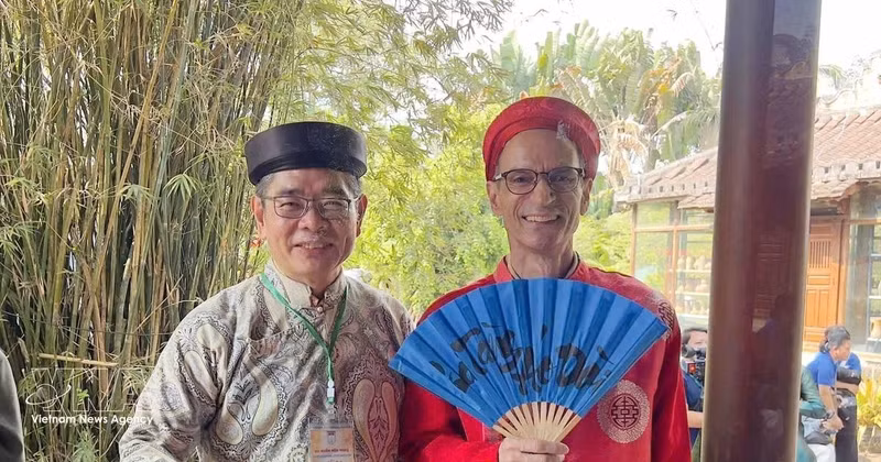 Foreign diplomats in Ho Chi Minh City join Tet celebrations