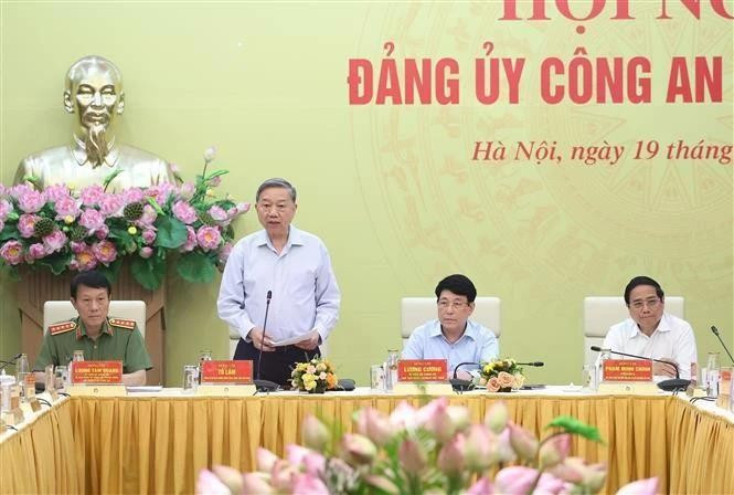 Party General Secretary To Lam speaks at the Central Public Security Party Committee's mid-year conference on June 19. (Photo: VNA) 