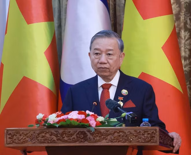 General Secretary of the Central Committee of the Communist Party of Viet Nam To Lam speaks at the ceremony in Vientiane (Photo: VNA)