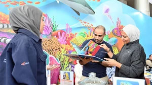 People visit the 48th Kuwait International Book Fair in Hawalli Governorate, Kuwait, Nov. 19, 2025. The fair opened here on Wednesday, and will last until Nov. 29. (Photo: Xinhua)