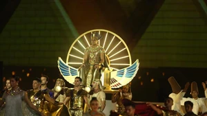 Actors perform at the inauguration of the Grand Egyptian Museum (GEM) in Giza, Egypt, Nov. 1, 2025. After two decades of construction, Egypt on Saturday inaugurated the GEM -- the world's largest museum dedicated to a single civilization -- during a grand ceremony held near the pyramids and the Sphinx, marking a landmark cultural event for the country renowned for its rich heritage. (Photo: Xinhua)