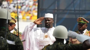 Guinea's president-elect Mamady Doumbouya salutes the military at the inauguration ceremony in Conakry, Guinea, Jan. 17, 2026. Mamady Doumbouya was officially sworn in as president of the Republic of Guinea for a seven-year term on Saturday, in accordance with the provisions of the country's new Constitution. (Photo: Xinhua)