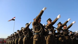 Iraqi soldiers take part in a military parade to celebrate the Iraqi Army Day in Baghdad, Iraq, on Jan. 6, 2026. (Photo: Xinhua)