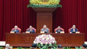 Party General Secretary To Lam and other leaders at the gathering. (Photo: VNA)