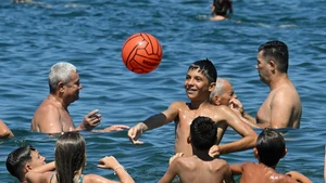 People cool off in the sea during a heatwave in Ladispoli, Rome, Italy, July 5, 2025. (Photo: Xinhua)