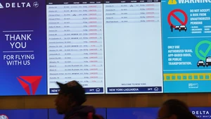 A screen shows many flights cancelled due to a snowstorm at LaGuardia Airport in New York, the United States, on Dec. 26, 2025. A snowstorm hitting New York on Friday, which has caused flight delays and cancellations. (Photo: Xinhua)