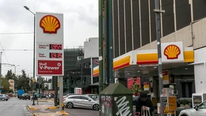 Photo taken on March 17, 2026 shows the gas prices displayed at a gas station in Athens, Greece. Gasoline prices have risen in Greece since the start of U.S.-Israeli military operations against Iran. (Photo: Xinhua)