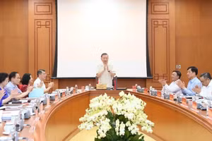 Party General Secretary and State President To Lam and Party and State leaders attend the second meeting of the Central Steering Committee for the Development of Vietnamese Culture. (Photo: DANG KHOA)