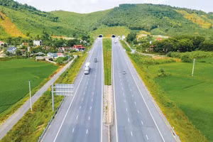 A section of the eastern North–South Expressway.