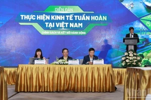 At the forum “Implementing the Circular Economy in Viet Nam: Policies and Action Linkages” (Photo: KIM DUNG)