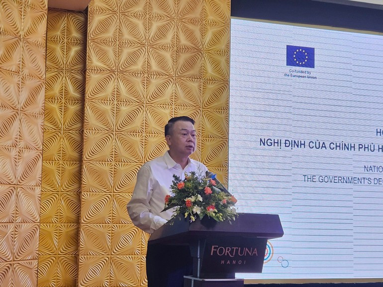 Deputy Minister of Finance Nguyen Duc Chi speaks at the conference. img-5647.jpg