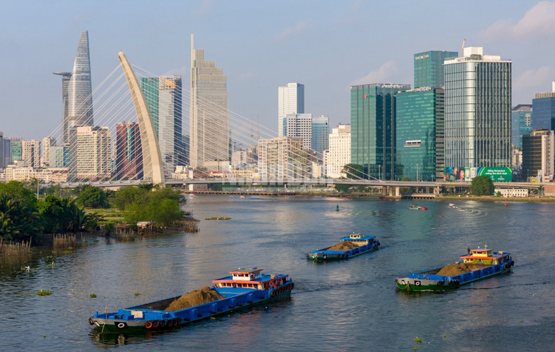 Beyond improving transport convenience, Ba Son Bridge creates a catalyst for Thu Thiem in its journey to become an international financial centre. More than an infrastructure project, the bridge signals a new chapter for one of the country’s most vibrant cities.