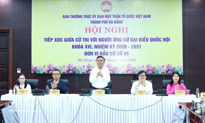 Five candidates running for seats in the 16th National Assembly in Constituency No. 1 of Da Nang city meet voters on March 4–5. (Photo: VNA)