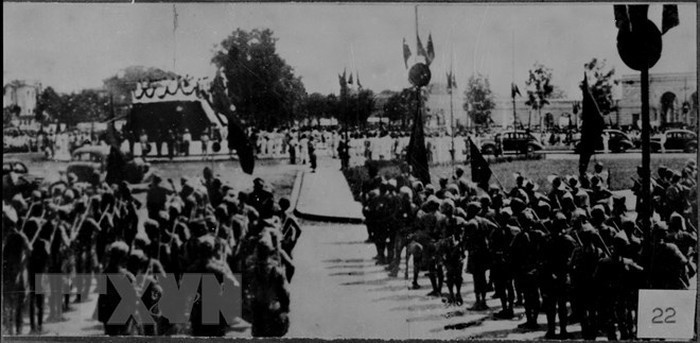 On September 2, 1945, a great number of citizens gathered at Ba Dinh Square to listen to President Ho Chi Minh reading the Declaration of Independence. (File photo: VNA) anhtulieu.jpg
