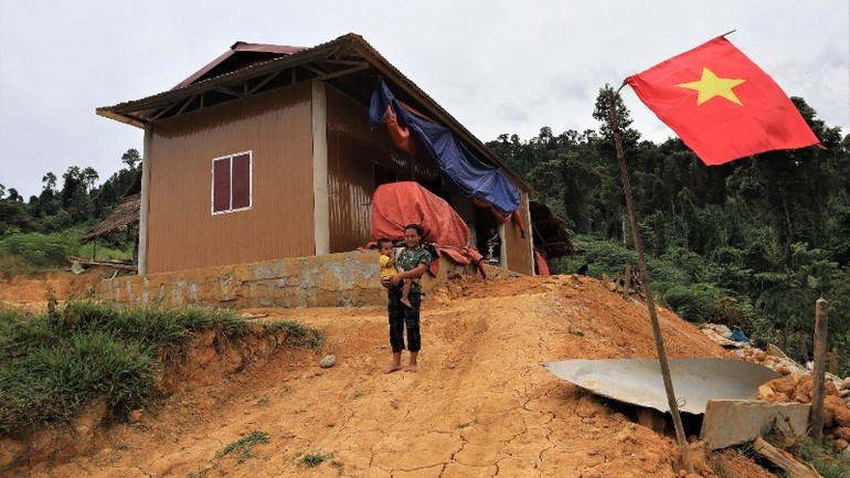 New houses will give the Dan Lai people the conditions to rise in life. img-8013-3-5283.jpg