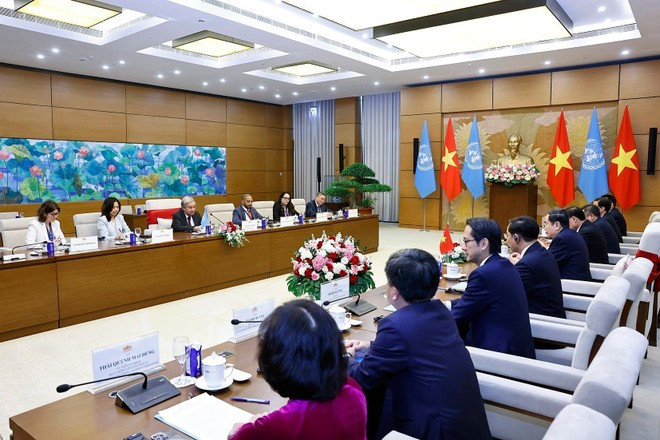 The meeting between National Assembly Chairman Tran Thanh Man and United Nations Secretary-General Antonio Guterres in Ha Noi on October 25, 2025 (Photo: VNA) vna-potal-chu-tich-quoc-hoi-tran-thanh-man-tiep-tong-thu-ky-lien-hop-quoc-antonio-guterres-8362826.jpg