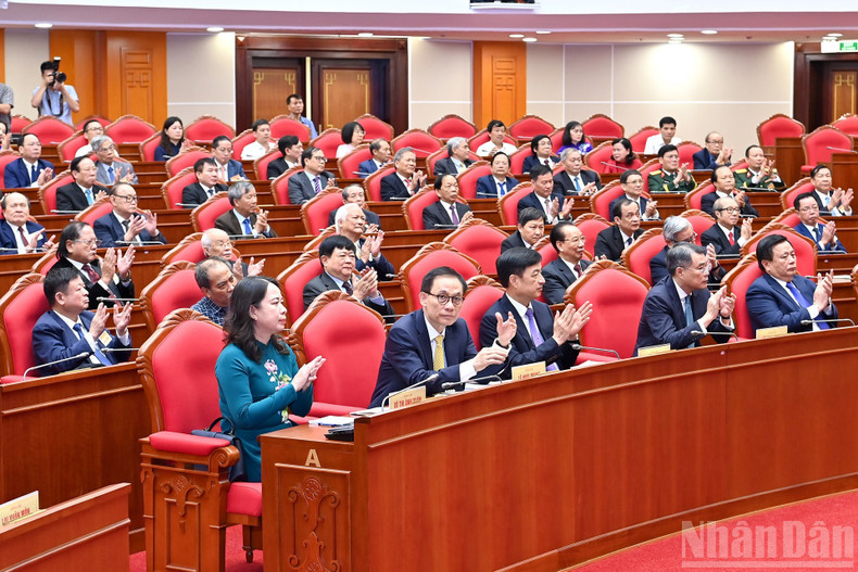 Party and State leaders and participants attended the meeting. 10.jpg