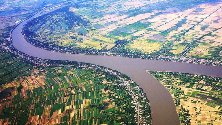 The southern rivers - the heritage of the Mekong Delta that has entered the history of poetry.