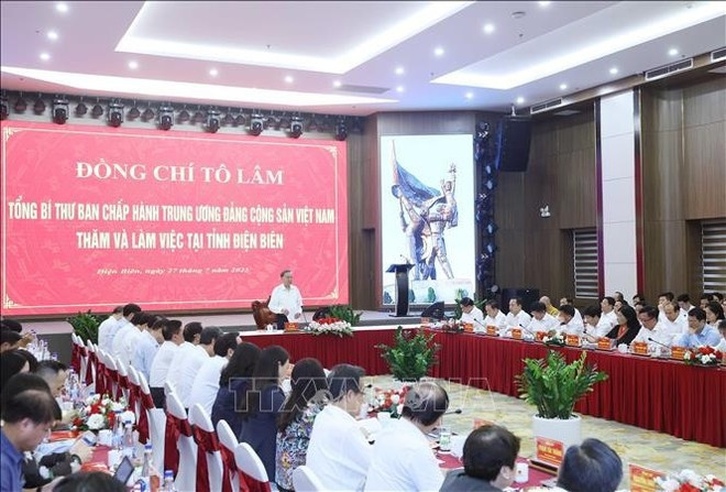 At the working session between Party General Secretary To Lam and the Party Committee of Dien Bien on July 27. (Photo: VNA) At the working session between Party General Secretary To Lam and the Party Committee of Dien Bien on July 27. (Photo: VNA)
