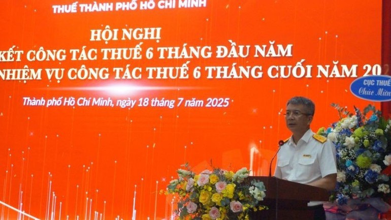 Tax Department Director Mai Xuan Thanh speaks. h4-thue-ong-thanh.jpg