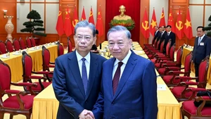 Party General Secretary To Lam and Chairman of the Standing Committee of the National People’s Congress of China Zhao Leji. (Photo: Dang Khoa)