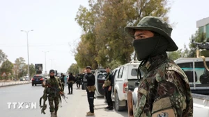Syrian security forces in Ashrafiyat Sahnaya town, south-west of the capital Damascus. (Photo: Xinhua/VNA)