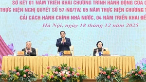 Prime Minister Pham Minh Chinh chairs the conference reviewing the implementation of Resolution No. 57-NQ/TW on breakthroughs in science and technology development, innovation and digital transformation. (Photo: Tran Hai)