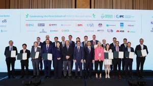 Representatives of the members of the Alliance for Green Commercial Banks.