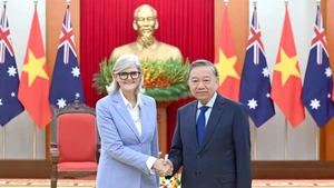 General Secretary of the Communist Party of Viet Nam Central Committee To Lam and Australian Governor-General Sam Mostyn. (Photo: NDO) 