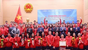 At the ceremony to honour and reward coaches and athletes who achieved outstanding results at SEA Games 33 in Ha Noi on January 7, 2025. (Photo: VNA) 