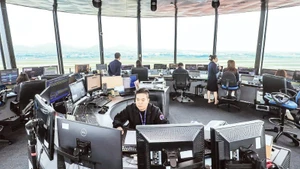 Air traffic controllers on duty at the Noi Bai Air Traffic Control Tower (Ha Noi).