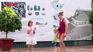 Video: International visitors to Viet Nam hit historic highs