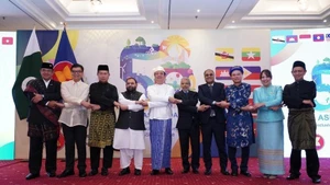 ASEAN ambassadors and Pakistani officials (Photo: Vietnamese Embassy in Pakistan) 