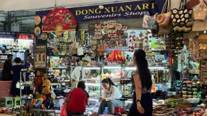 Abolishing lump-sum tax to foster a healthy competitive environment among all economic sectors. (Photo: Quynh Trang)