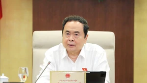 National Assembly Tran Thanh Man speaks at the meeting. (Photo: Duy Linh)