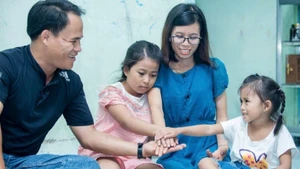 Population experts advise young families to have two children.