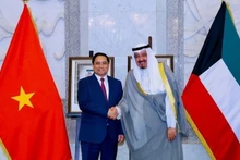 Prime Minister Pham Minh Chinh and Prime Minister of the State of Kuwait Sheikh Ahmad Al-Abdullah Al-Sabah. (Photo: Nhat Bac/VGP)
