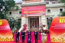 An overview of the opening ceremony of the exhibition. (Photo: NDO)