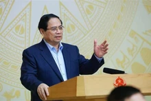 Prime Minister Pham Minh Chinh addresses the meeting. (Photo: VNA)