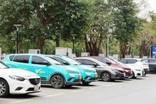 An electric vehicle charging station in Ha Noi. (Photo: NDO)