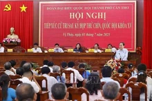 National Assembly (NA) Chairman Tran Thanh Man speaks at the meeting with voters in the Mekong Delta city of Can Tho on July 1. (Photo: VNA)